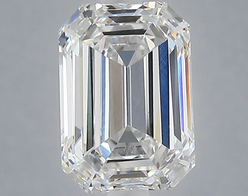 2.57 ct Emerald Lab Grown Diamond · E / VVS2