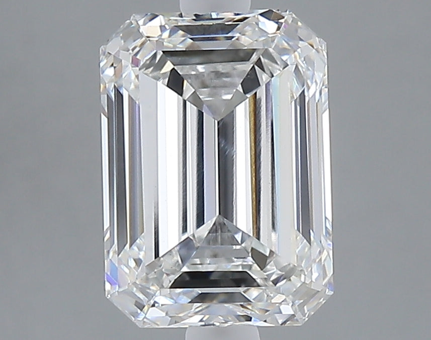 2.60 ct Emerald Lab Grown Diamond · E / VVS2