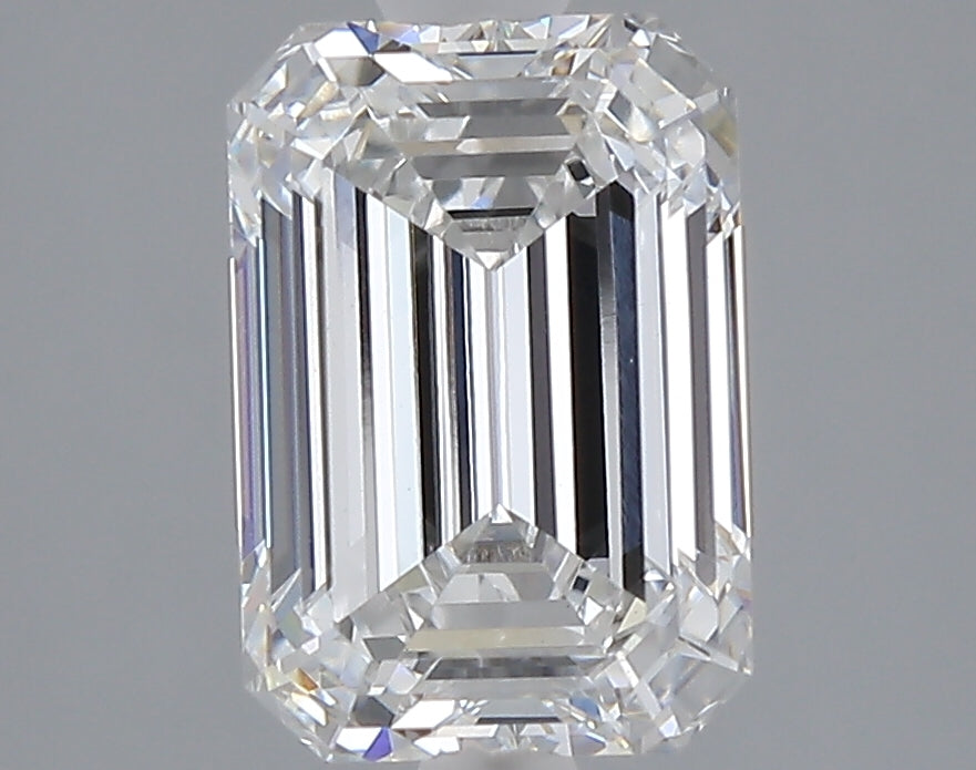 2.75 ct Emerald Lab Grown Diamond · E / VS1