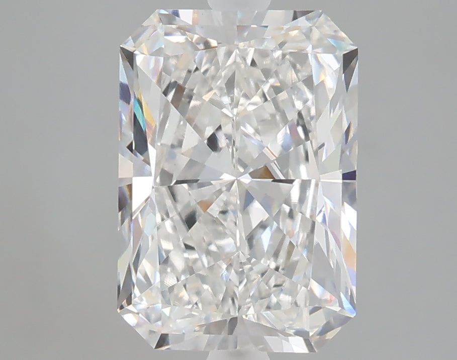 3.08 ct Radiant Lab Grown Diamond · E / VS1
